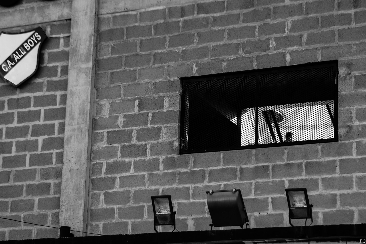 Fotos das torcidas em All Boys x Santamarina