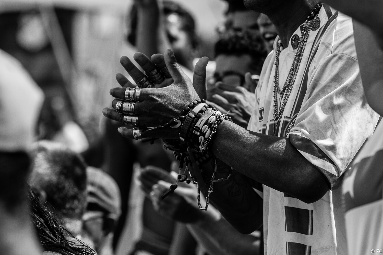 Fotos das torcidas em Água Santa x Sertãozinho
